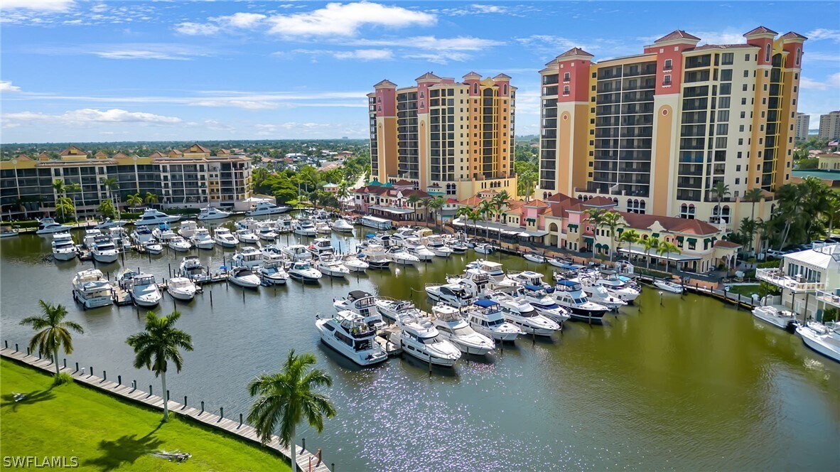 Foto principal - 5781 Cape Harbour Dr