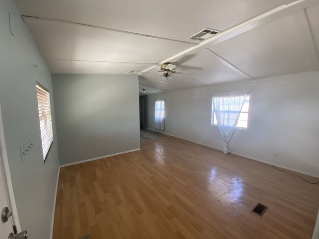Building Photo - 1839 Del Norte