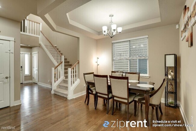 Foto del edificio - 5 br, 3 bath House - 20609 Meridian Ave S,...