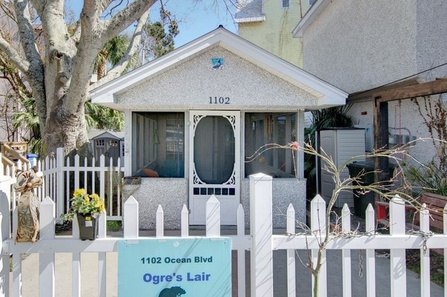 Building Photo - 1102 Ocean Blvd
