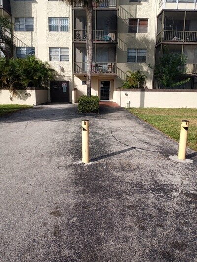 Foto del edificio - 7300 NW 17th St