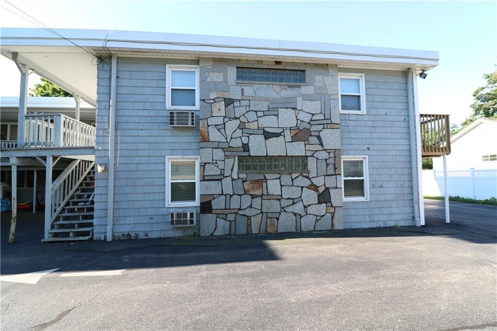 50 Wanda St Unit 5, Narragansett, RI 02882 Condo for Rent in