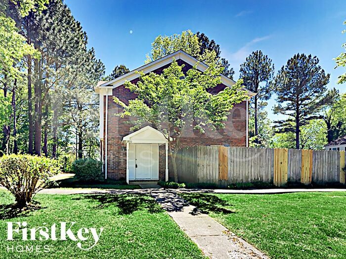 Foto principal - 2600 Stratford Ln