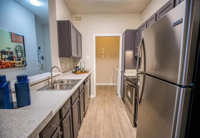 Building Photo - 1 bedroom in Atlanta GA 30331