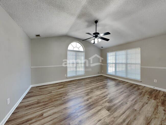 Building Photo - 12519 Autumn Blaze Drive
