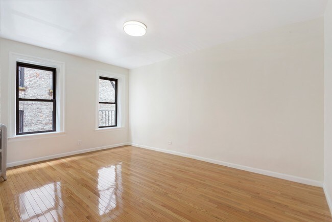 Building Photo - 64 Hillside Ave