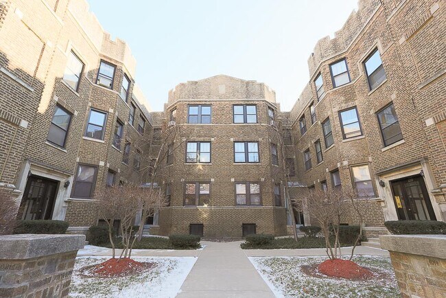 Foto del edificio - 621 W Cornelia Ave