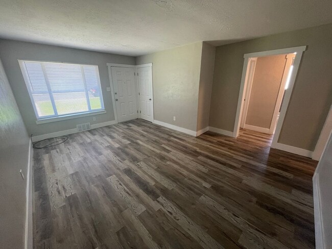 Foto del edificio - Claybourne Duplex