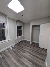 Interior Photo - Franklin Park Apartments