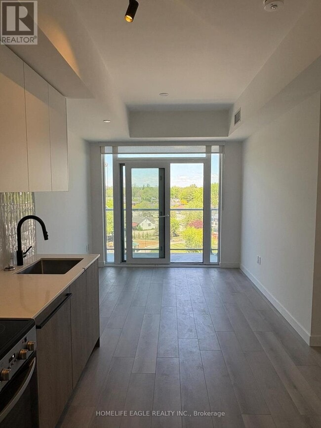 Building Photo - 1635 Military Trail
