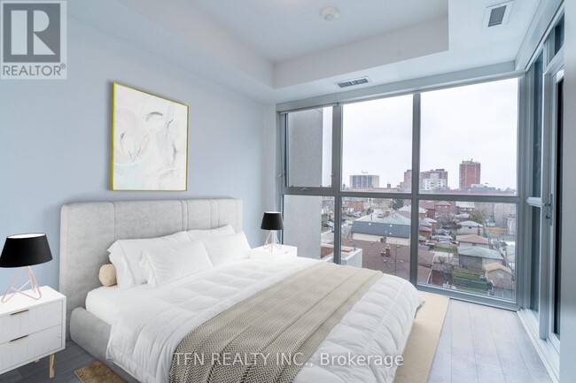 Building Photo - 1603 Eglinton Ave W