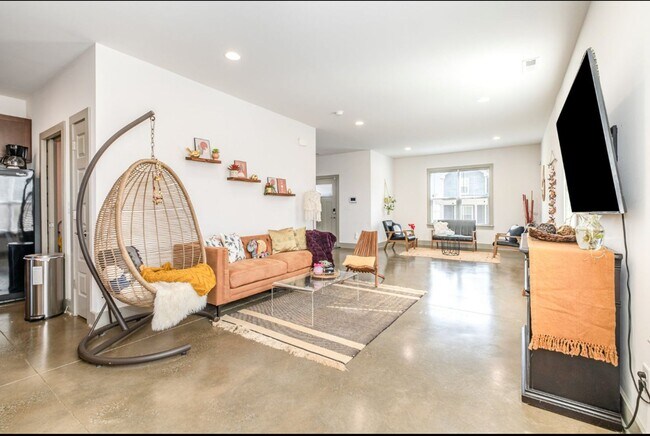 Foto del edificio - 2140 15th Ave N