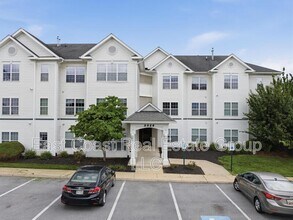 Building Photo - 2026 Windsong Dr