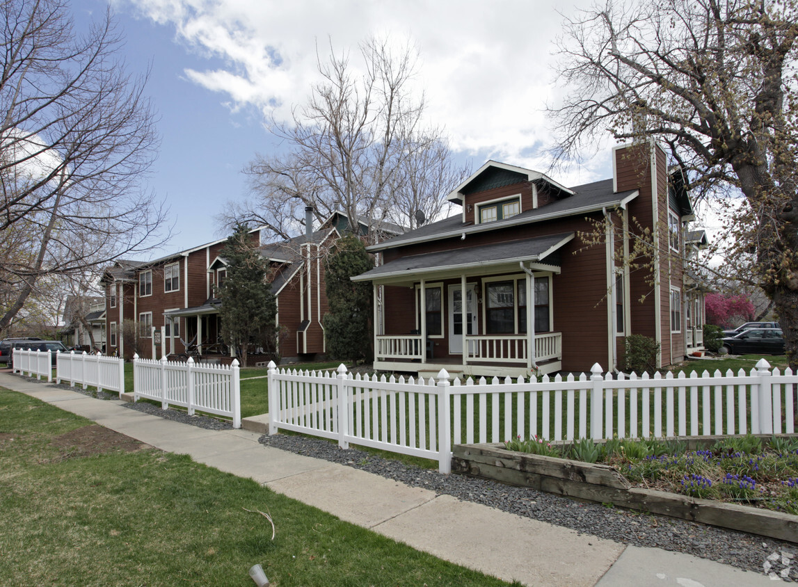 Goss Grove Apartments Boulder