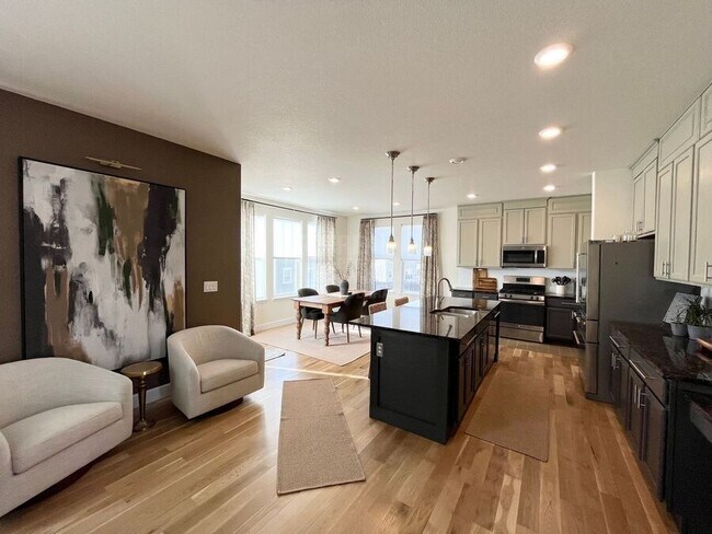 Foto del edificio - 13360 Olive St