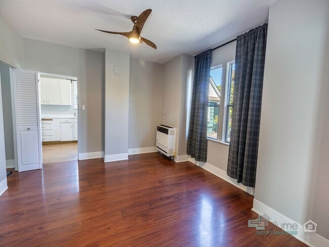 Building Photo - Charming 2-Bedroom Home with Private Yard in the Heart of St. Johns