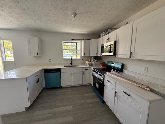 Building Photo - 1201 Dell St