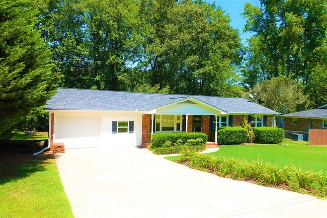 Photo - 115 Konnarock Cir (Greenville, SC) House