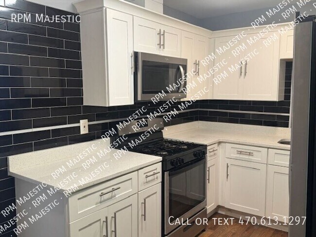 Photo - 2858 Marco Dr NW House