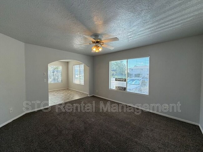 Building Photo - 433 E 1050 S