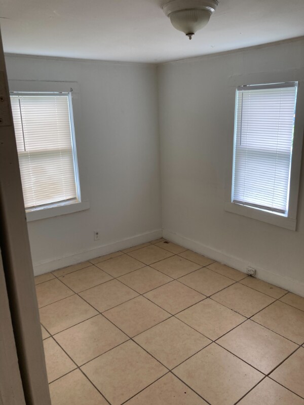 Foto del edificio - 4613 St Johns Ave