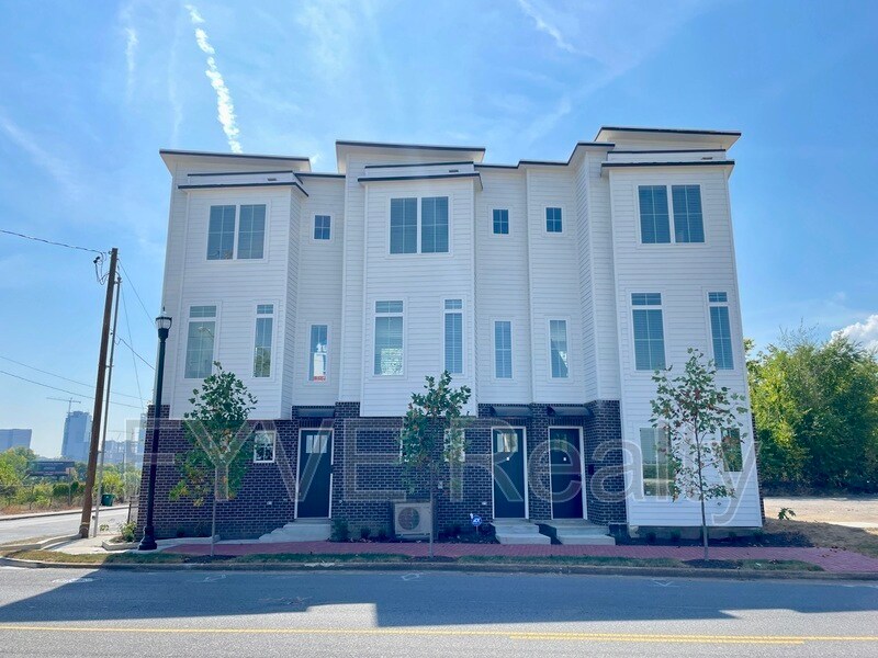 Primary Photo - 1201 Jefferson St