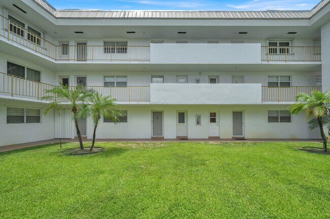 Foto del edificio - 5501 NW 2nd Ave