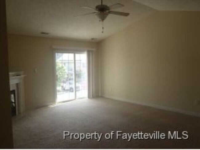 Building Photo - 1810-102 Balmoral Drive, Fayetteville