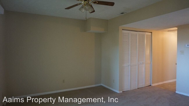 Building Photo - 2 br, 1.5 bath House - 406 Cumbrian Ct.