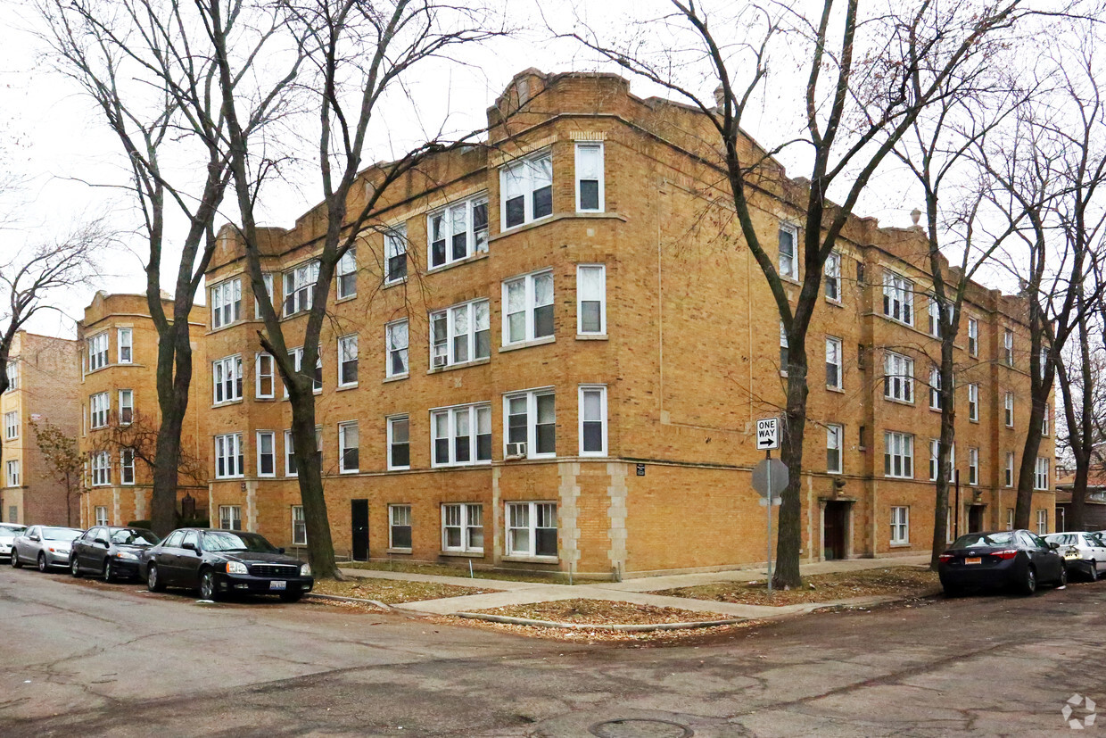 Primary Photo - 4431-4447 N Lawndale Ave