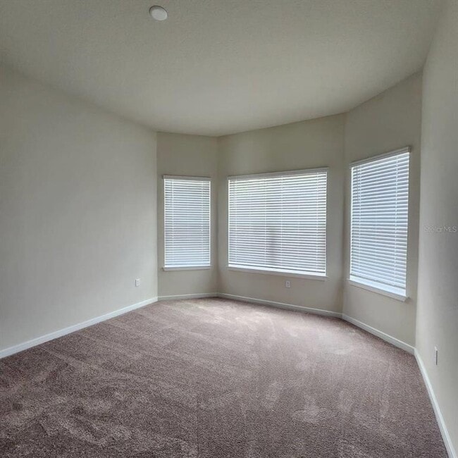 Building Photo - 15381 Willow Ridge Dr
