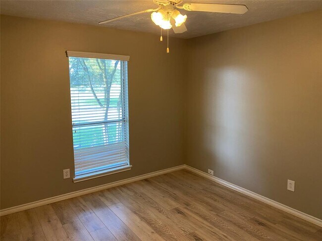 Foto del edificio - 310 5th St