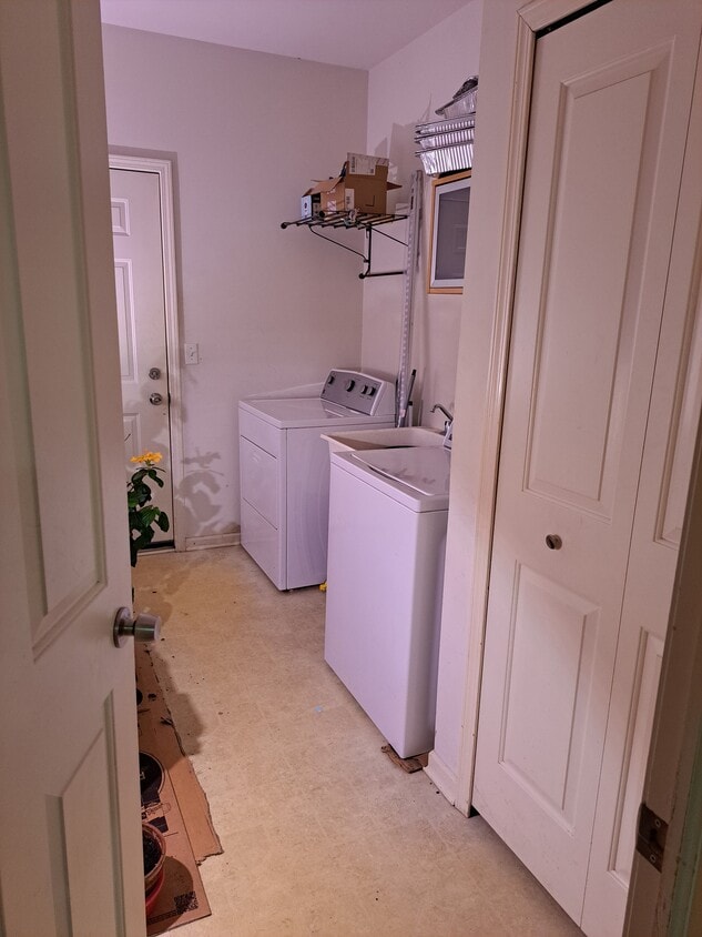 Foto principal - 4038 Norwich Dr