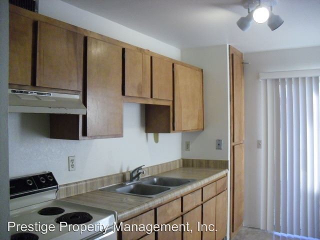 Foto del edificio - 2115-2117 N Ralph Ave