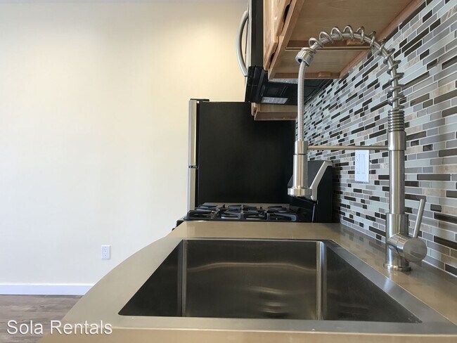 Foto del edificio - 8715 S Regina Ct