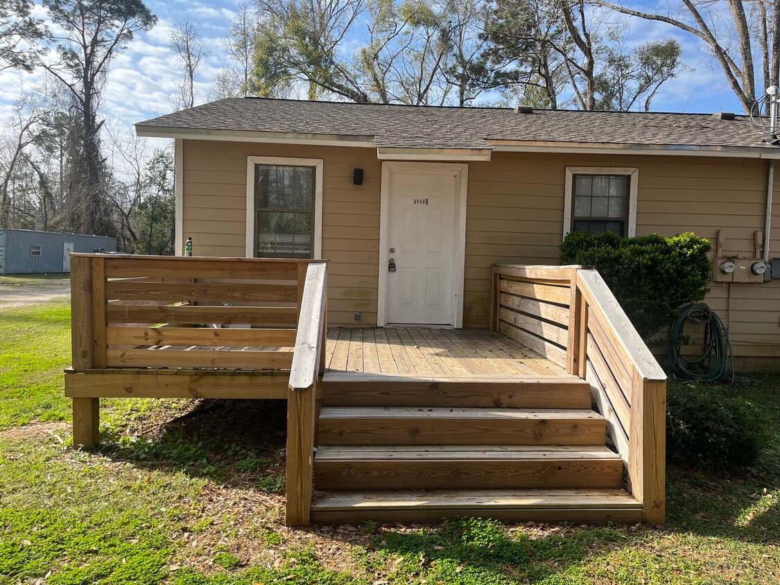 Entrance - 6740 Apalachee Pky