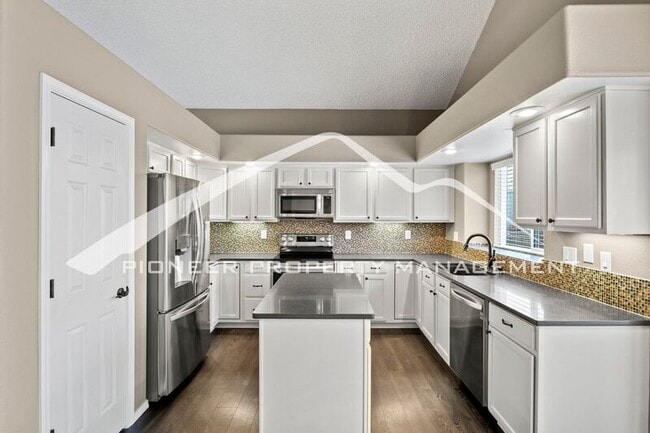 Building Photo - 5315 Butterfield Dr