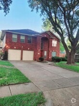 Building Photo - 2918 Colonel Ct Dr