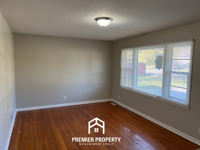 Foto del edificio - 3121 Teton Cir NW
