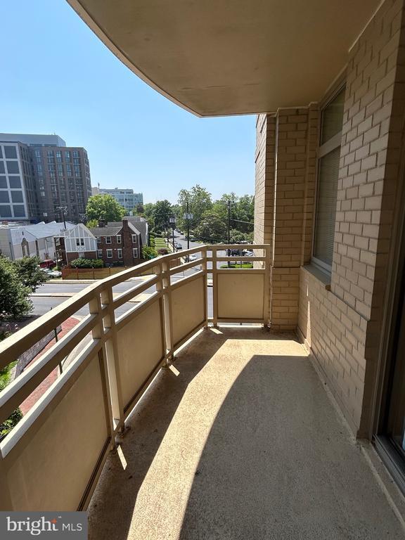 Building Photo - 7111 Woodmont Ave