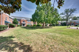 Building Photo - 1112 Clifton Ln