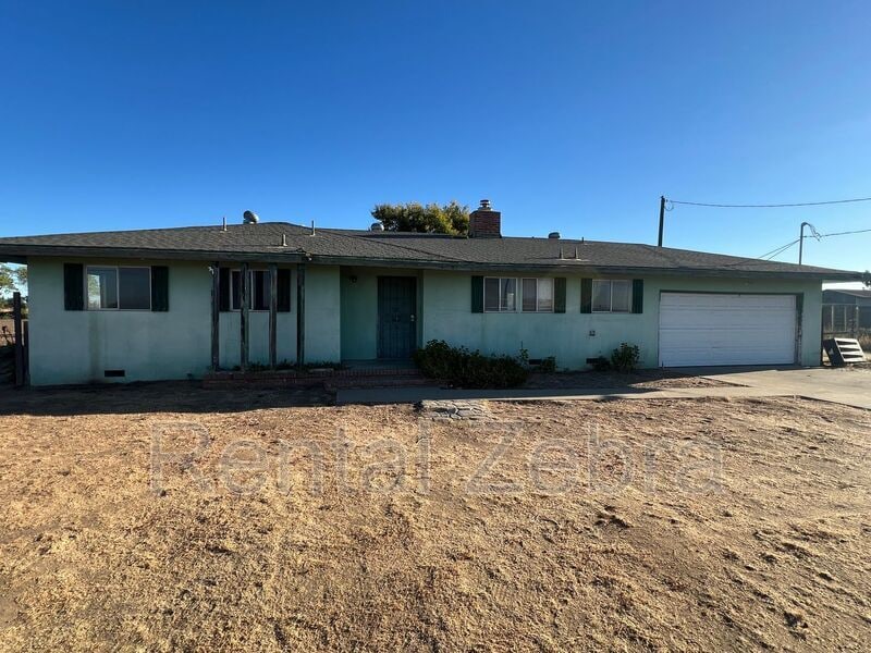 Primary Photo - 12640 Le Grand Rd