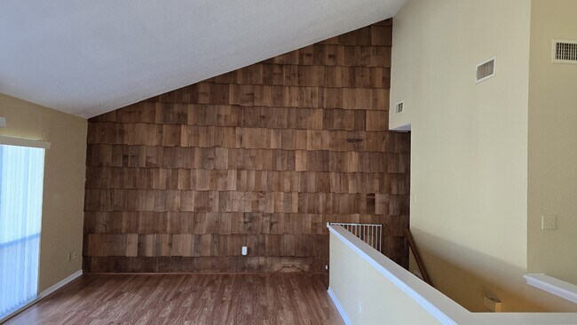 Foto del edificio - 135 April Point Dr N