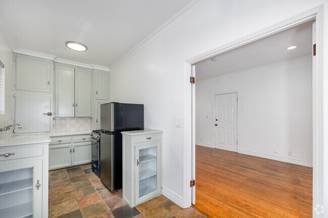 1 dormitorio, 1 baño - 725 pies cuadrados - Cocina - 1147 6th St