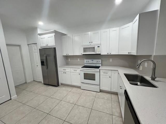Building Photo - 4150 Forest Dr