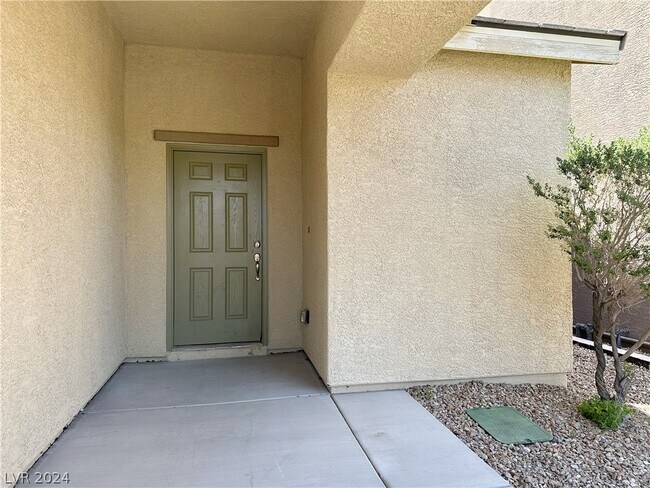 Building Photo - 8111 Mosaic Sunrise Ln