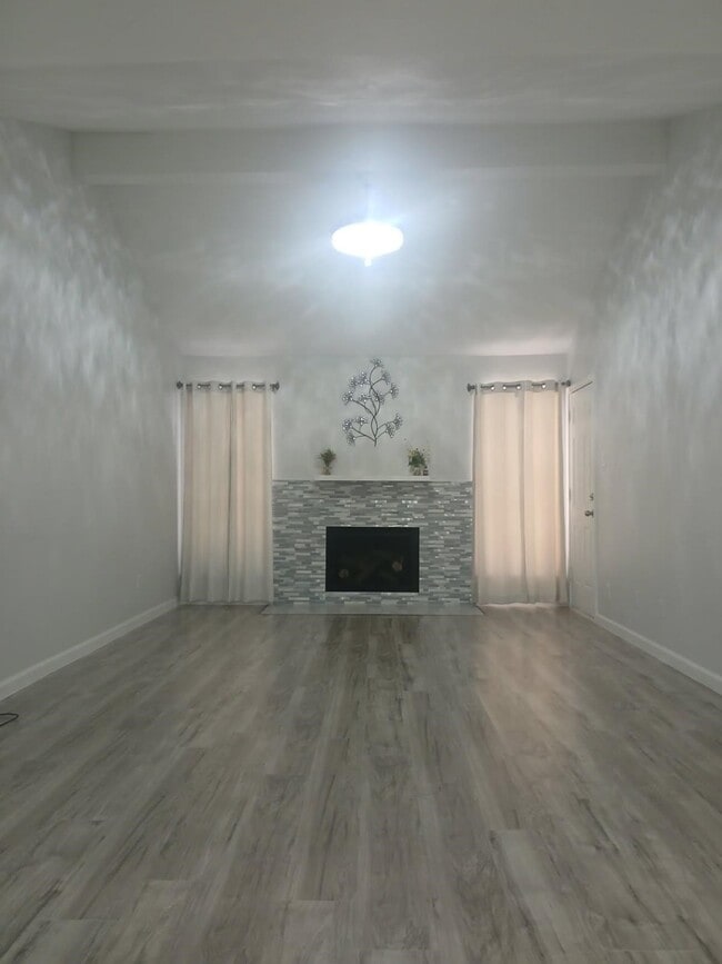 Foto del edificio - 12500 Sandpiper Dr