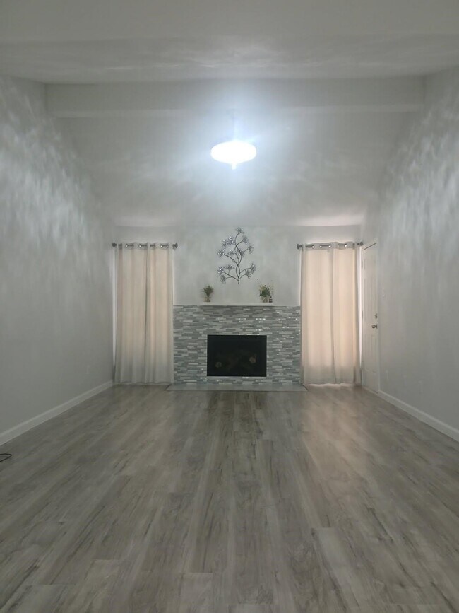 Foto del edificio - 12500 Sandpiper Dr