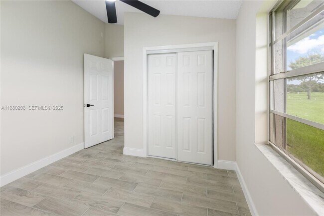 Building Photo - 5284 Tiffany Anne Cir