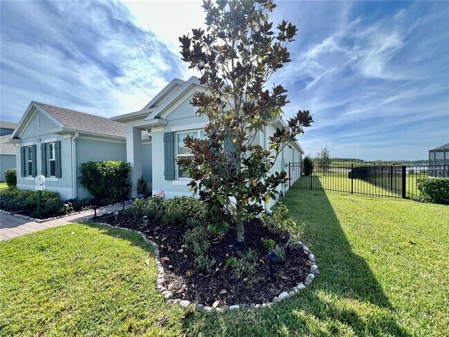 Building Photo - 16744 Sanctuary Dr